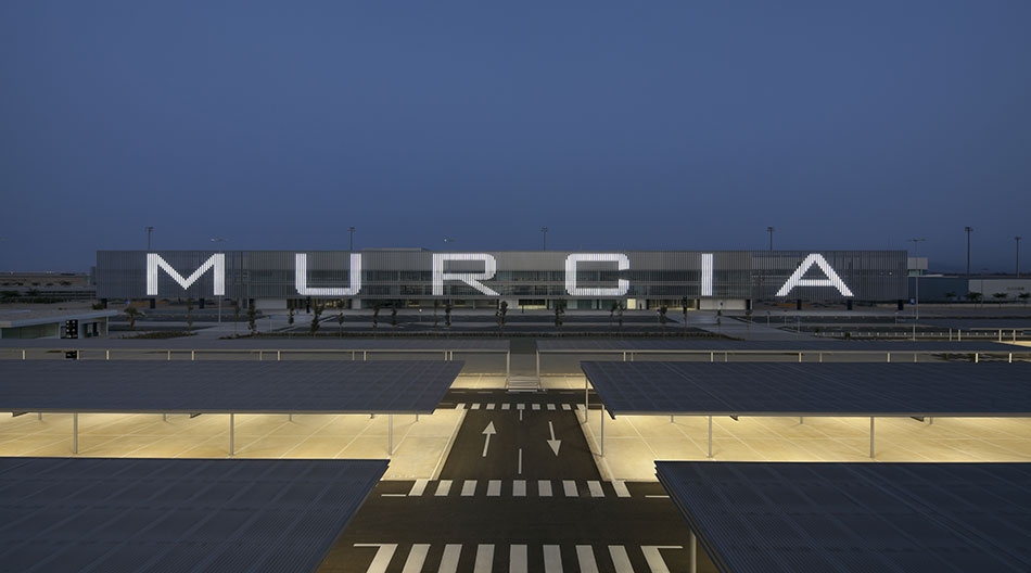 #sliderCaption1 Arquitectura Plus. Edificios para el transporte: FSC Infraestructuras SCP. Edificio terminal del Aeropuerto Internacional Regi�n de Murcia
